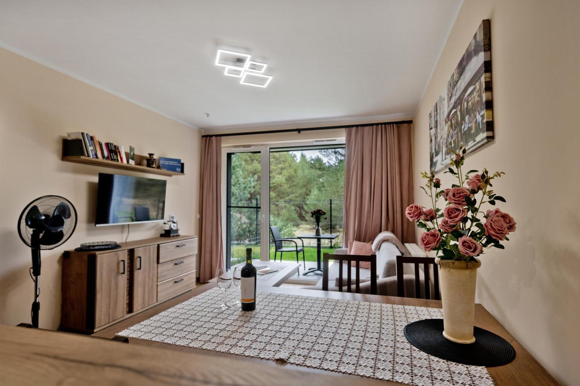 Apartament Orlando W Porto Leba 350M Od Morza Exterior photo